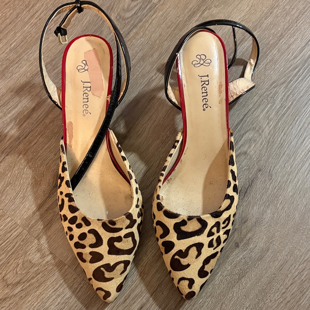 J.Renee Black and Tan Leopard Kitten Heels